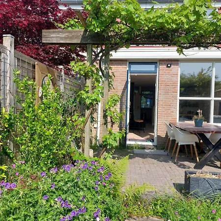 Woning Aan Het Water בית נופש ברחן